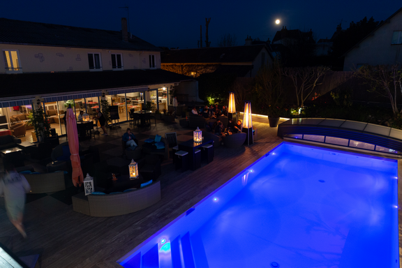 Hotel bar La Piscine