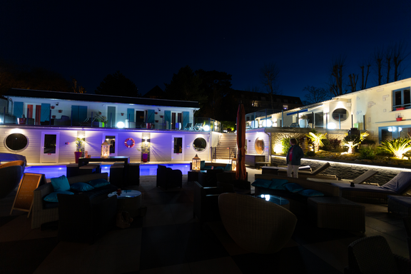 Hotel bar La Piscine