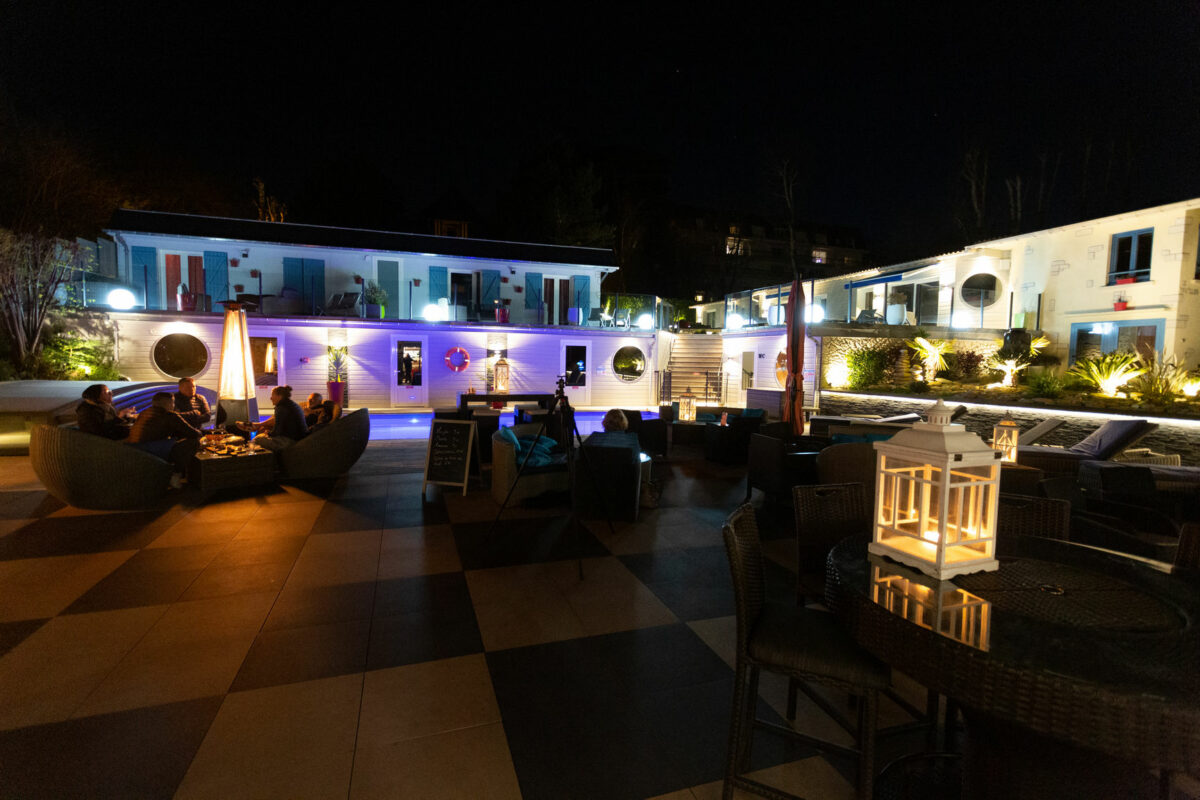 Hotel bar La Piscine
