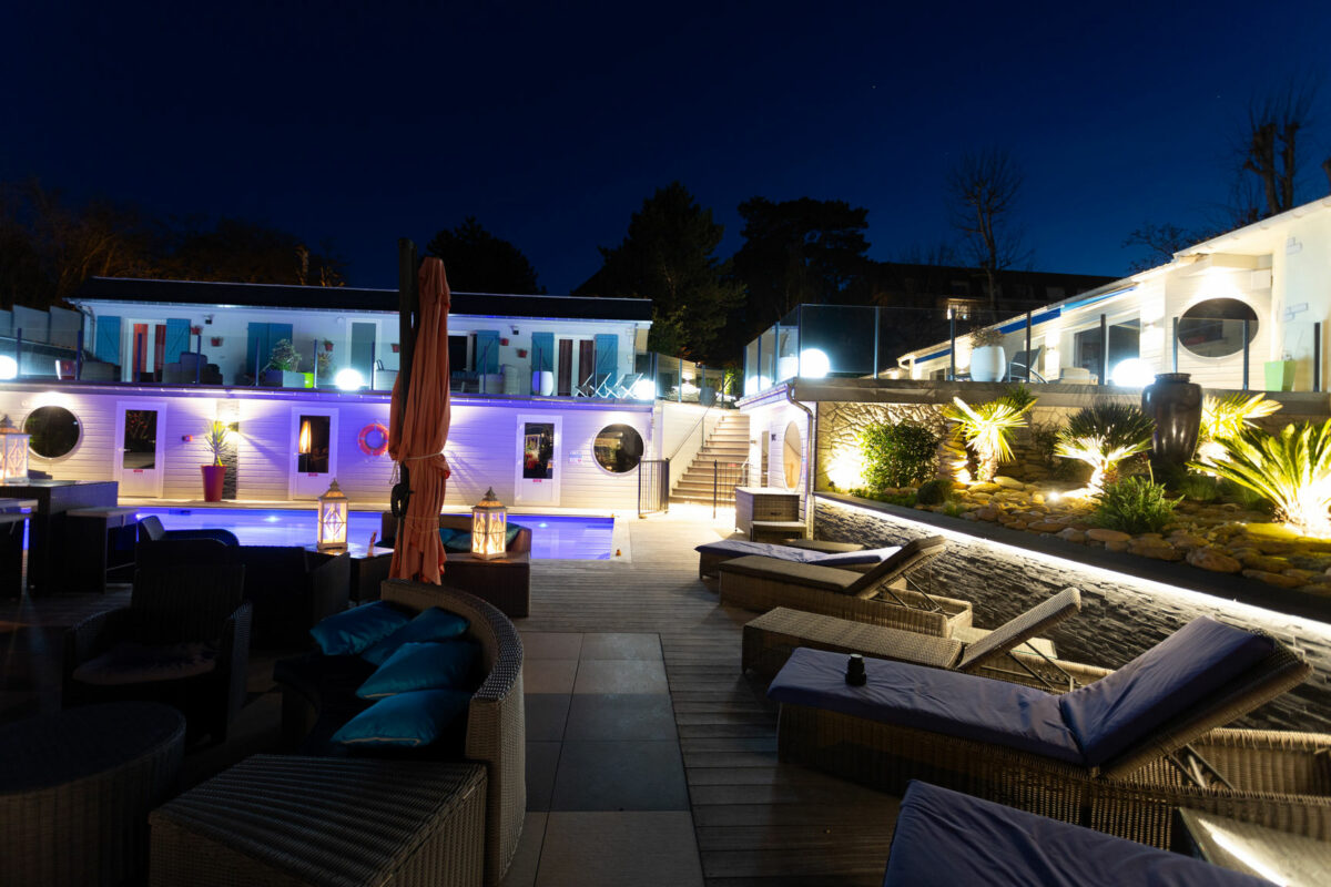 Hotel bar La Piscine