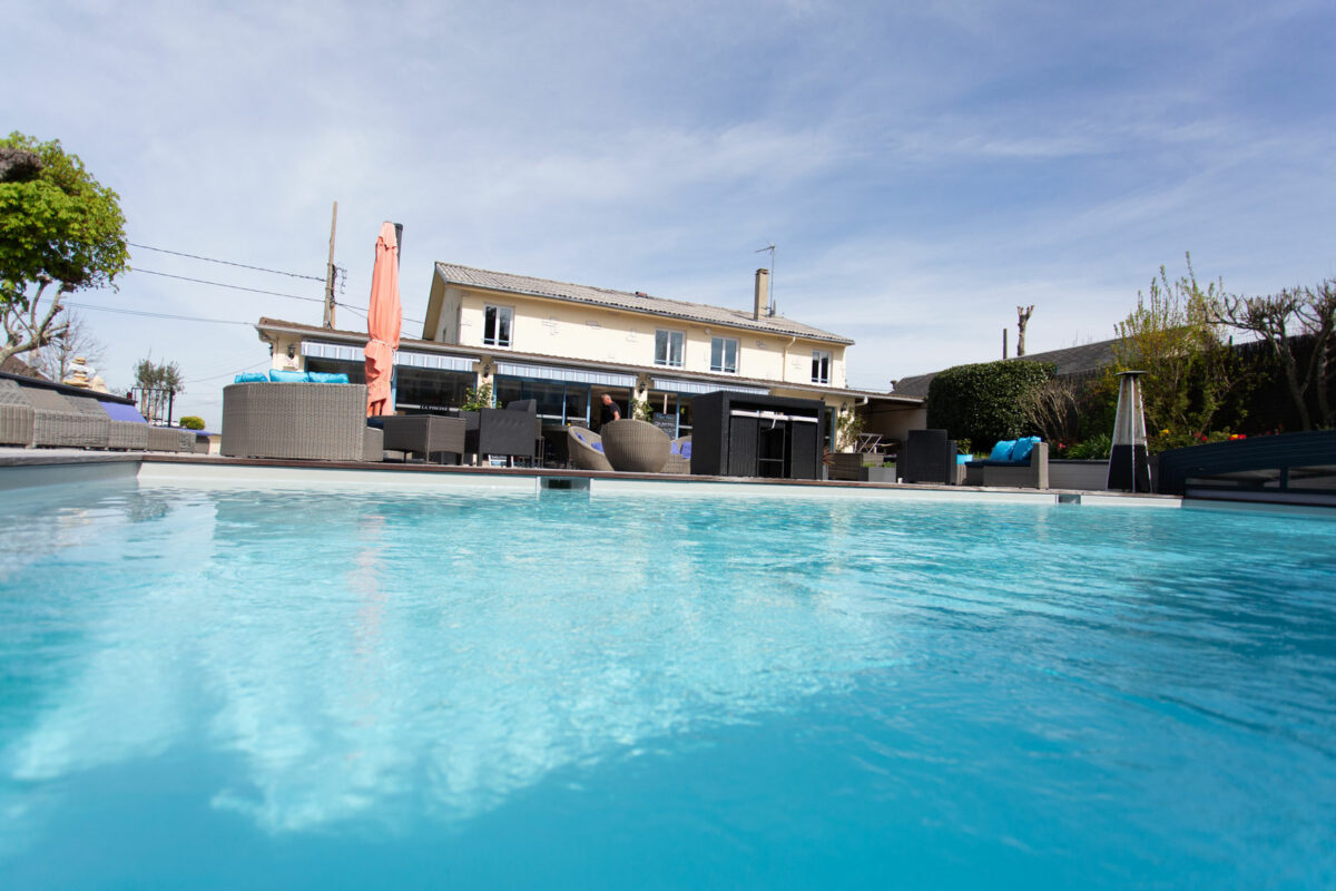 Hotel bar La Piscine
