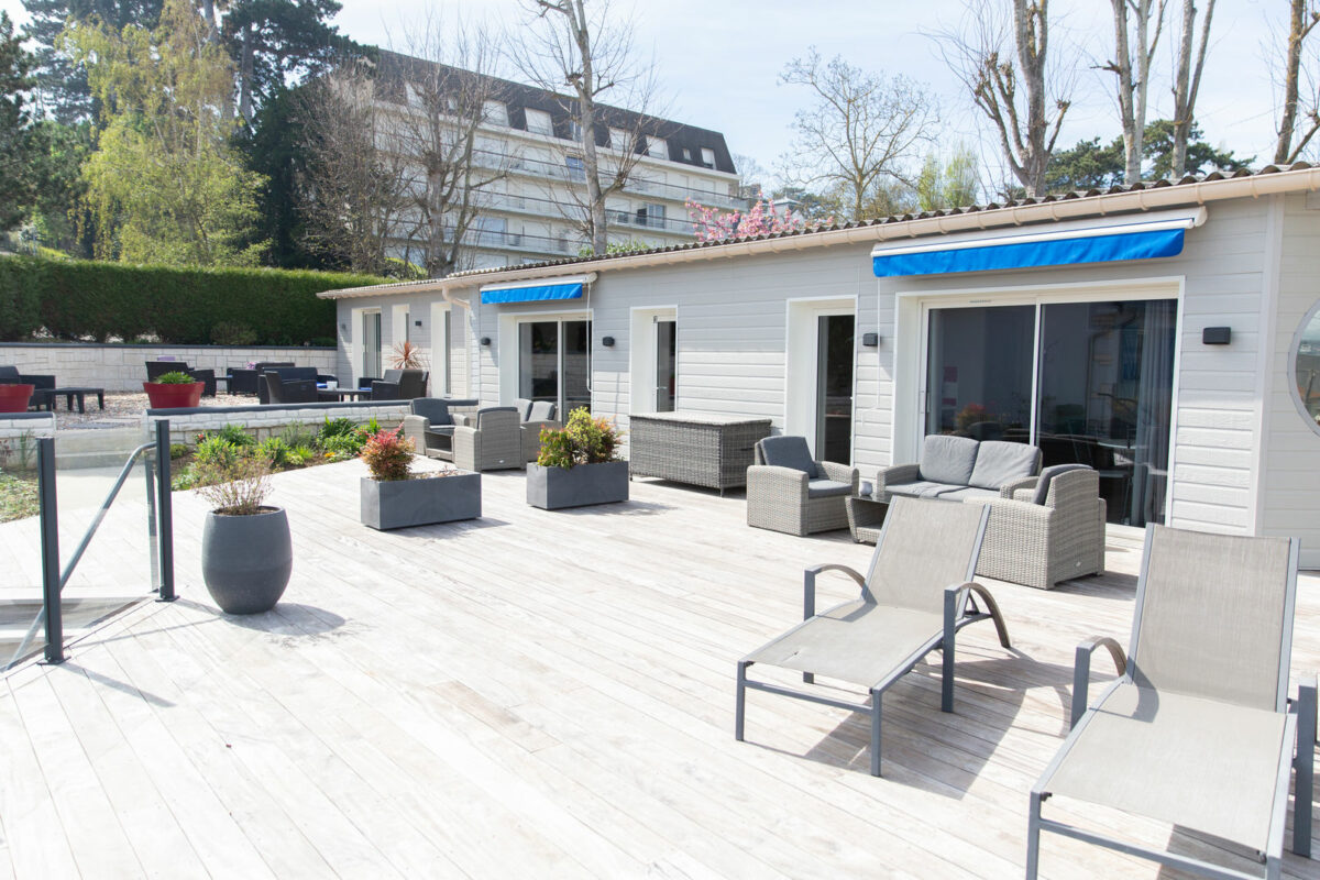 Hotel bar La Piscine