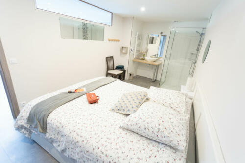 APPARTEMENT VUE SUR PISCINE